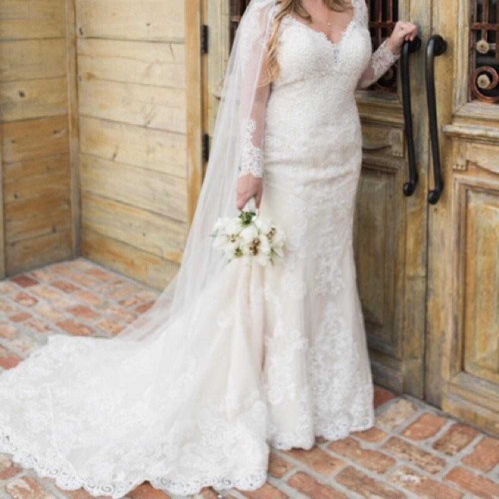 Maggie Sottero. Rebecca Ingram Wedding Dress